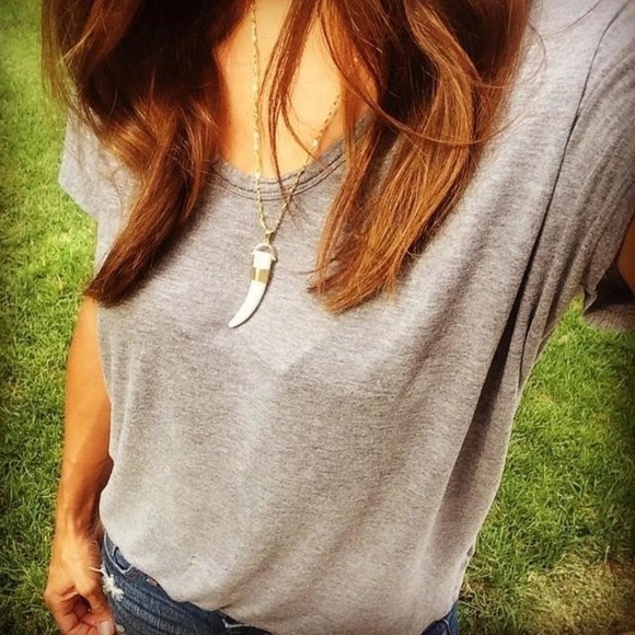 :: Stella & Dot Exotic Sahara Pendant Necklace - Picture 8 of 9